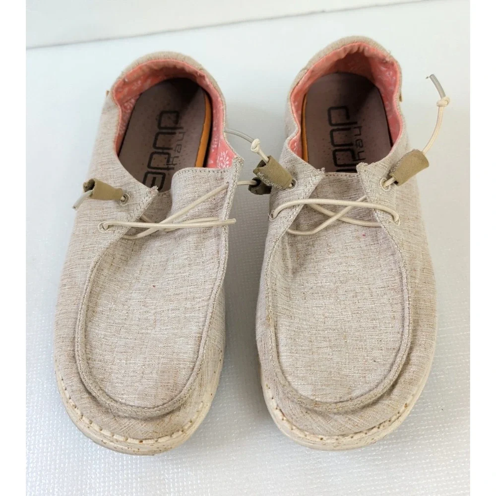 Hey Dude Wendy Slip On Shoe Loafer Womens 9 Beige Casual Lightweight‎ Beachy